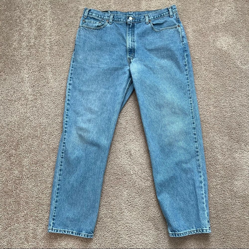 Levi's Vintage 550 Light Wash Relaxed Fit Blue Denim Jeans 42